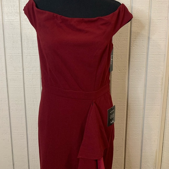 Lulu’s Mila Burgundy Ruffled Off The Shoulder Maxi Dress, size medium. NWT. - Picture 9 of 9